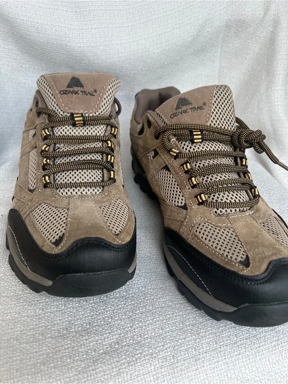 OZARK TRAIL Men's Brown Hiking Shoes